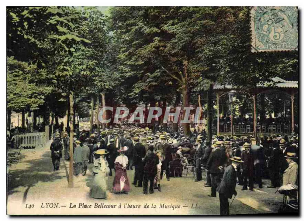 LYON — Place Bellecour zur Musikstunde — LL. n°140 - Vorderseite