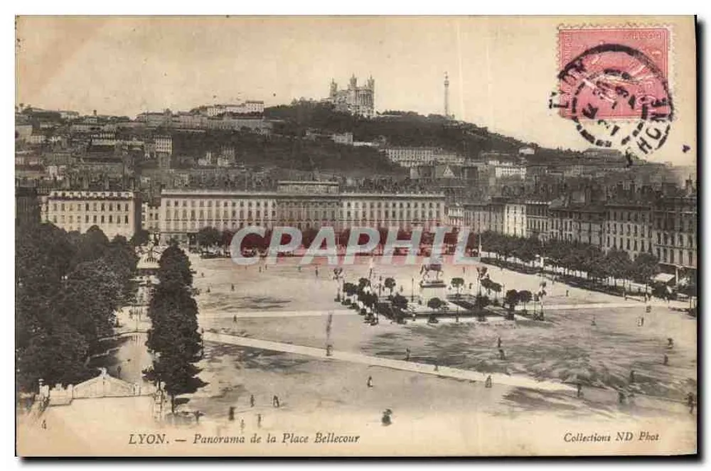 LYON — Panorama da Place Bellecour — Collections ND Phot - Frente