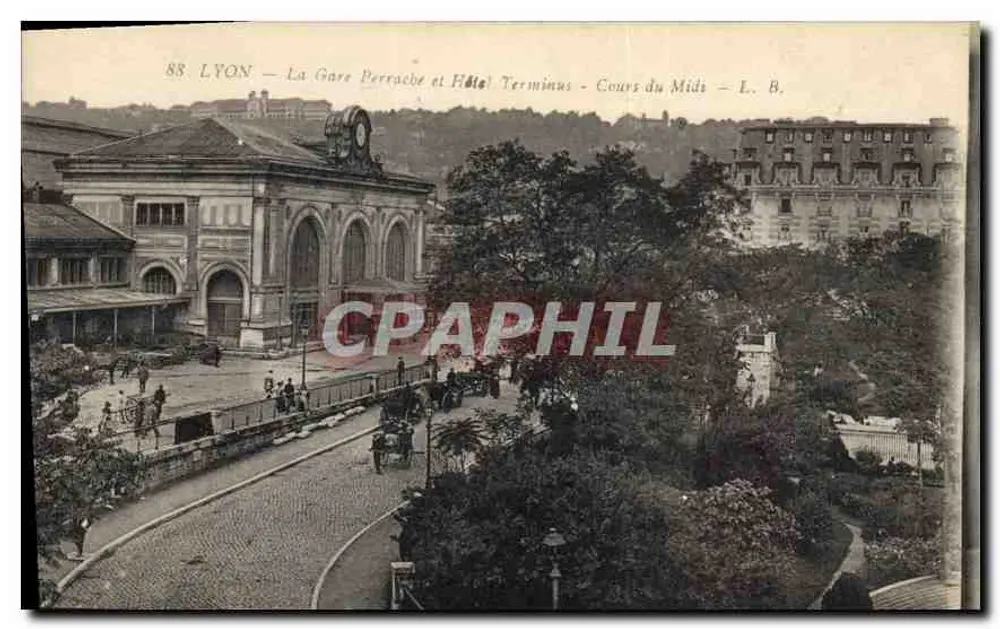 LYON — Bahnhof Perrache und Hotel Terminus - Cours du Mids - L. B. - Vorderseite