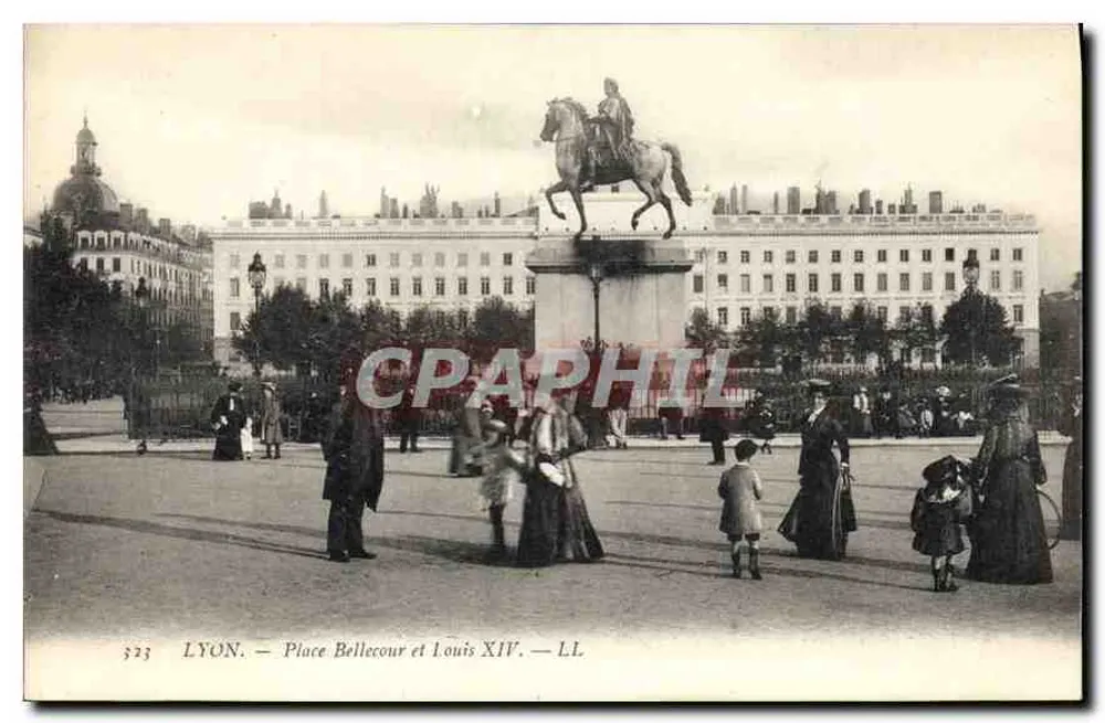 LYON — Place Bellecour und Louis XIV — LL - Vorderseite