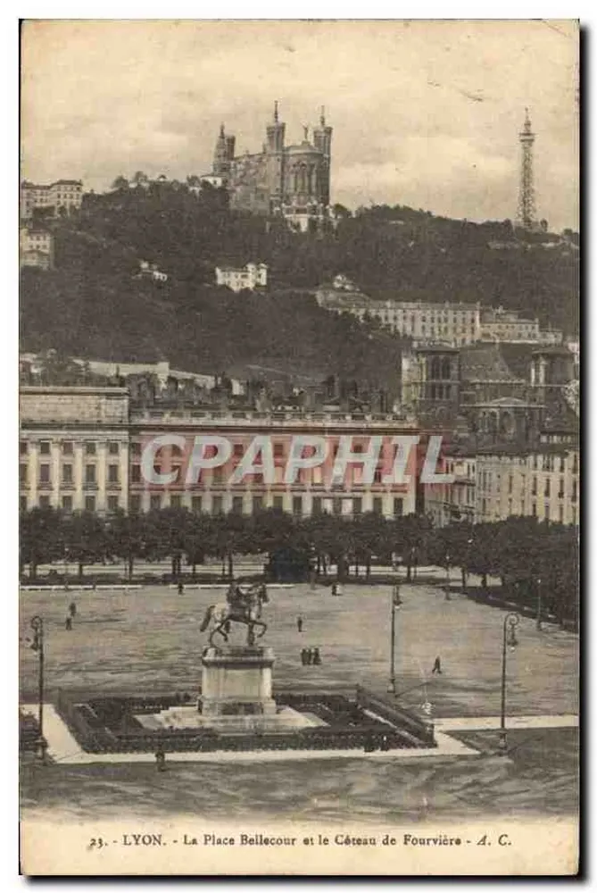 LYON - La Place Bellecour und das Schloss Fourvière - A. C. - Vorderseite