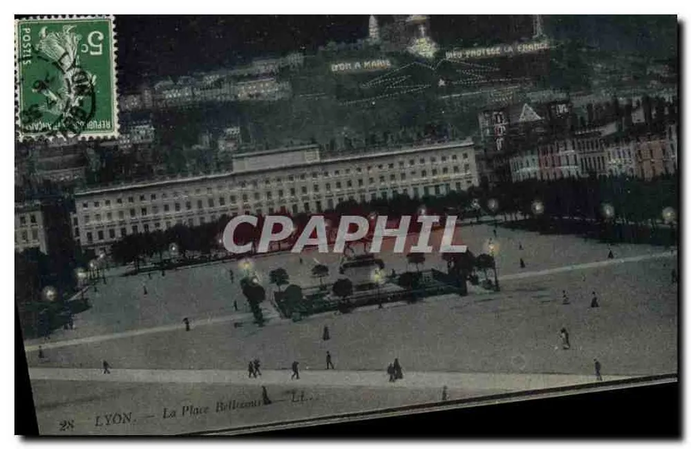 लियॉन — ला प्लेस बेलकोर — एल.एल. - आगे