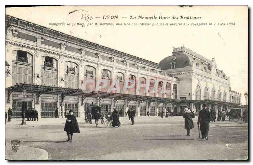 LYON — Die neue Brotteaux-Bahnhof — Verlag: Graphite, Nr. 5757 - Vorderseite