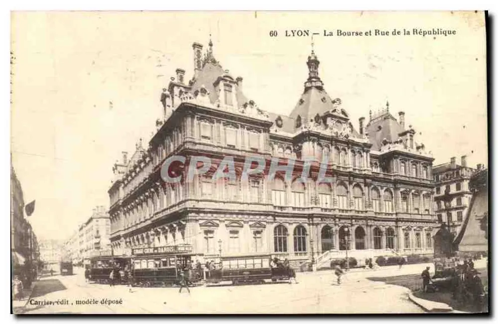 LYON — Die Börse und Rue de la République — Carrier, Verleger, eingetragenes Design - Vorderseite