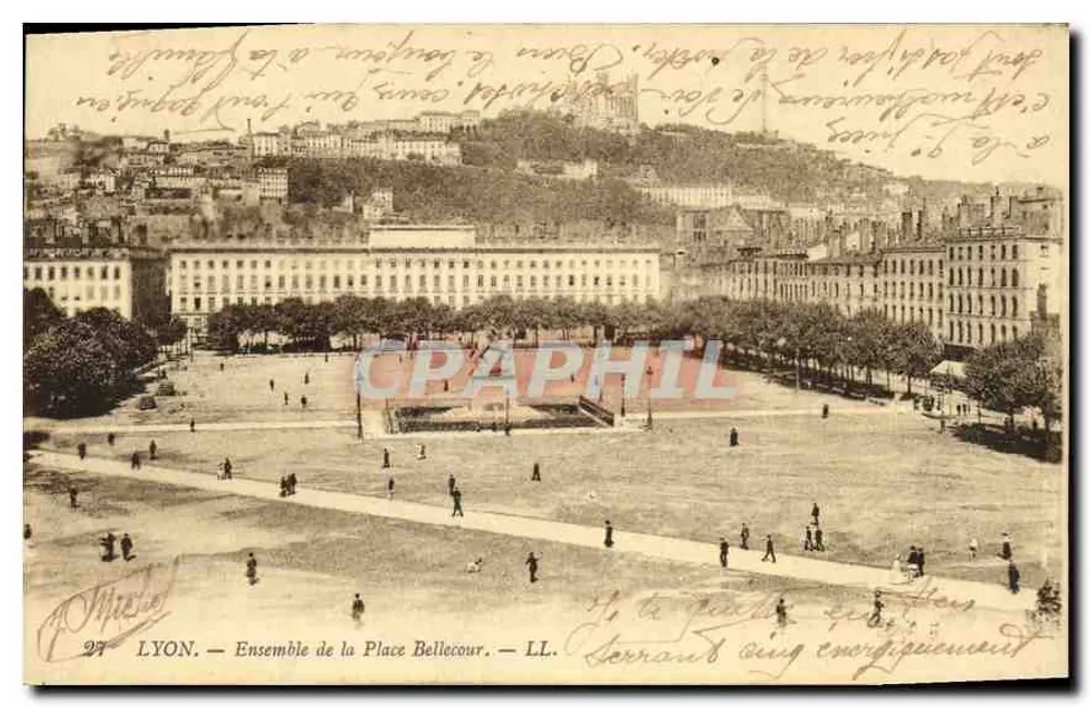 LYON. — Conjunto da Place Bellecour. — LL. — N° 27 - Frente