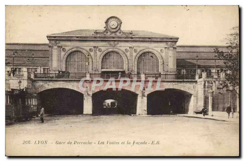 LYON - Gare de Perrache - Die Gewölbe und die Fassade - E. Li. - Vorderseite