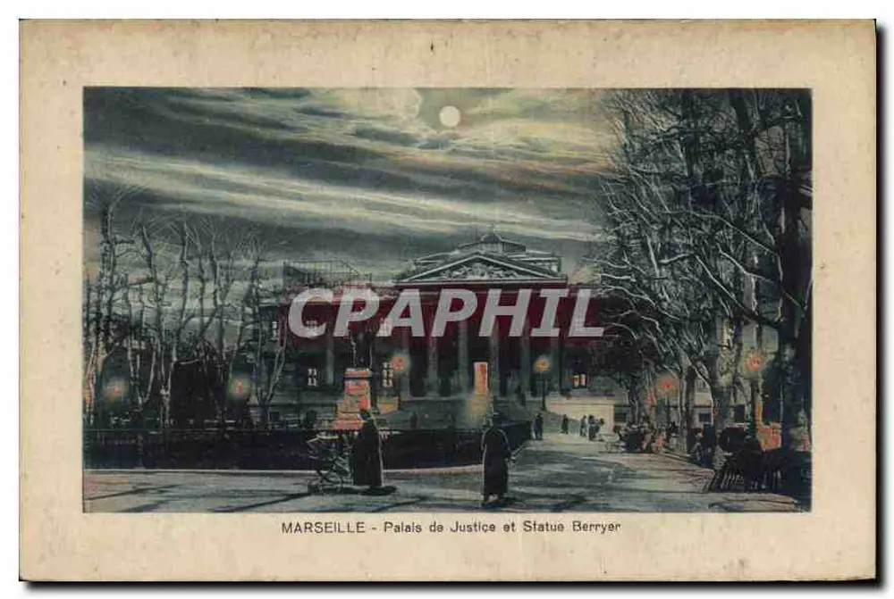 Marseille - Palast der Gerechtigkeit und Statue Berryer - Vorderseite