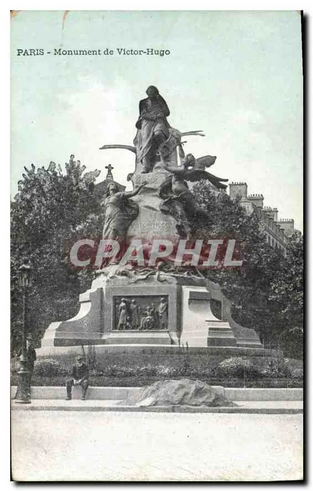 PARIS - Monument de Victor-Hugo — statue sur piédestal orné de bas-reliefs, éditeur Victor Hugo - Frente