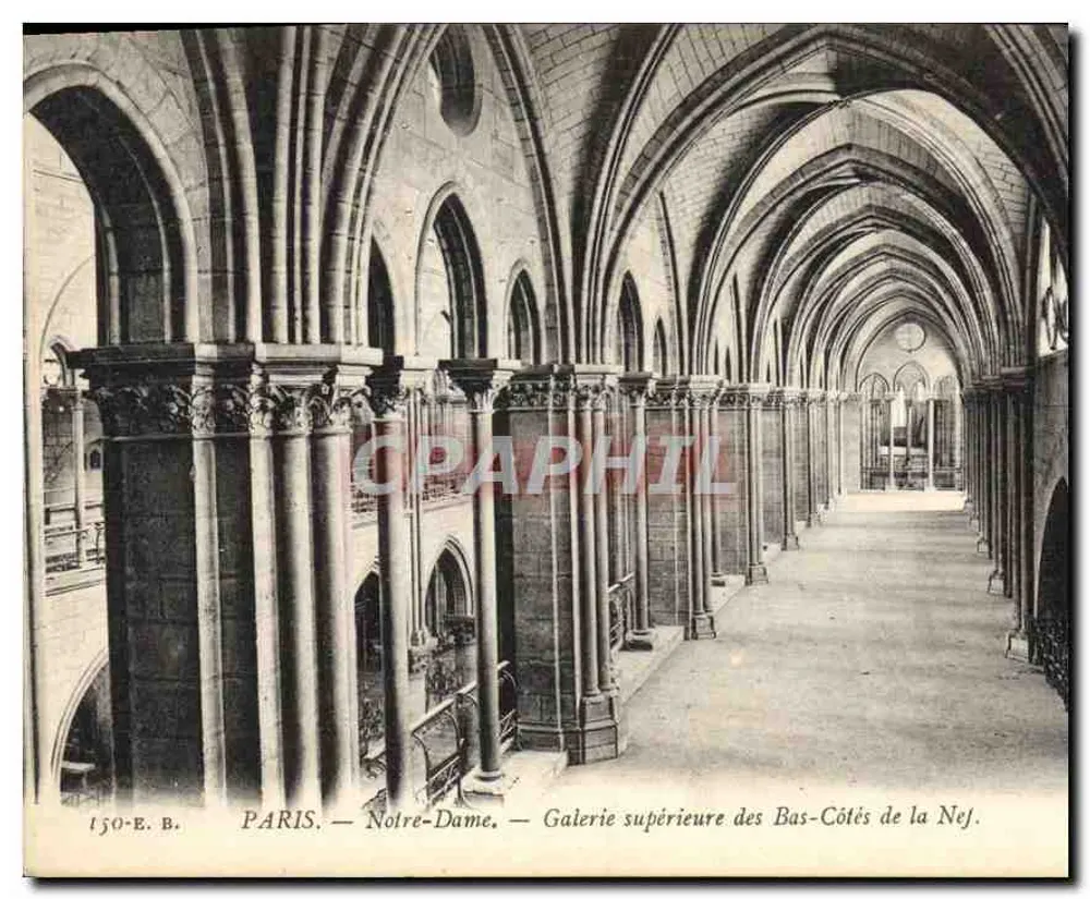 Paris — Notre-Dame — Oberer Gang der Seitenkapelle der Kirche - Vorderseite