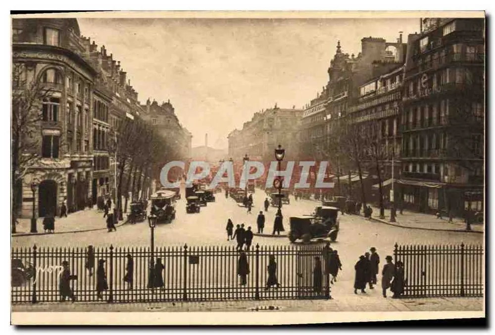 Paris. Spaziergang — Die Rue Royale aus der Sicht der Madeleine — Édition d'Art YVON, Neuilly - Vorderseite