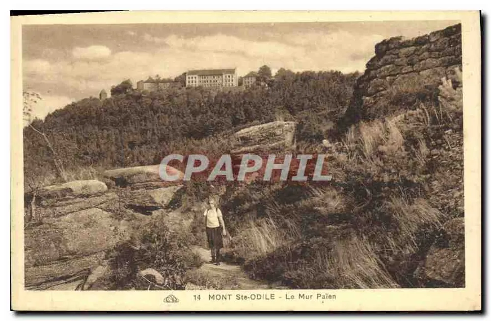 Monte Ste-Odile - O Mur Païen — vista panorâmica com edifício em altura — editor: Atelier des Arts Photographiques, Strasbourg - Frente