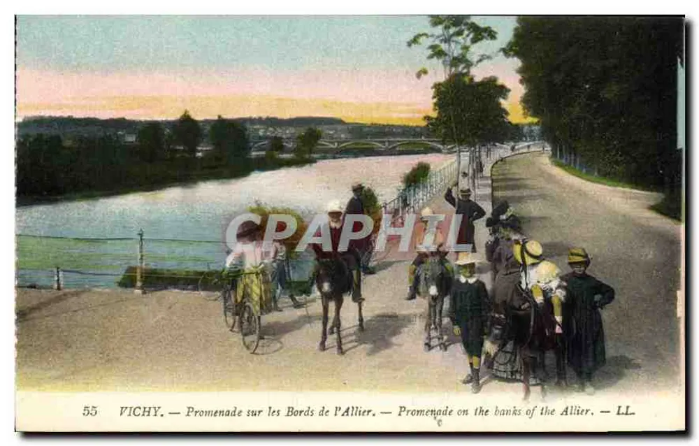 Vichy — Spaziergang am Ufer der Allier — LL - Vorderseite