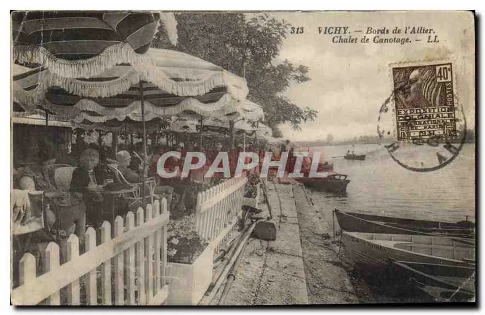 Vichy — Bords de l'Allier — Chalet de Canotage — LL — n° 313 - Frente
