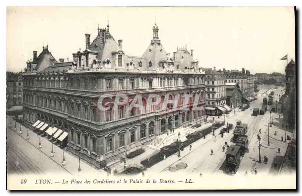LYON — A Praça dos Cordeliers e o Palácio da Bolsa — LL. n°59 - Frente