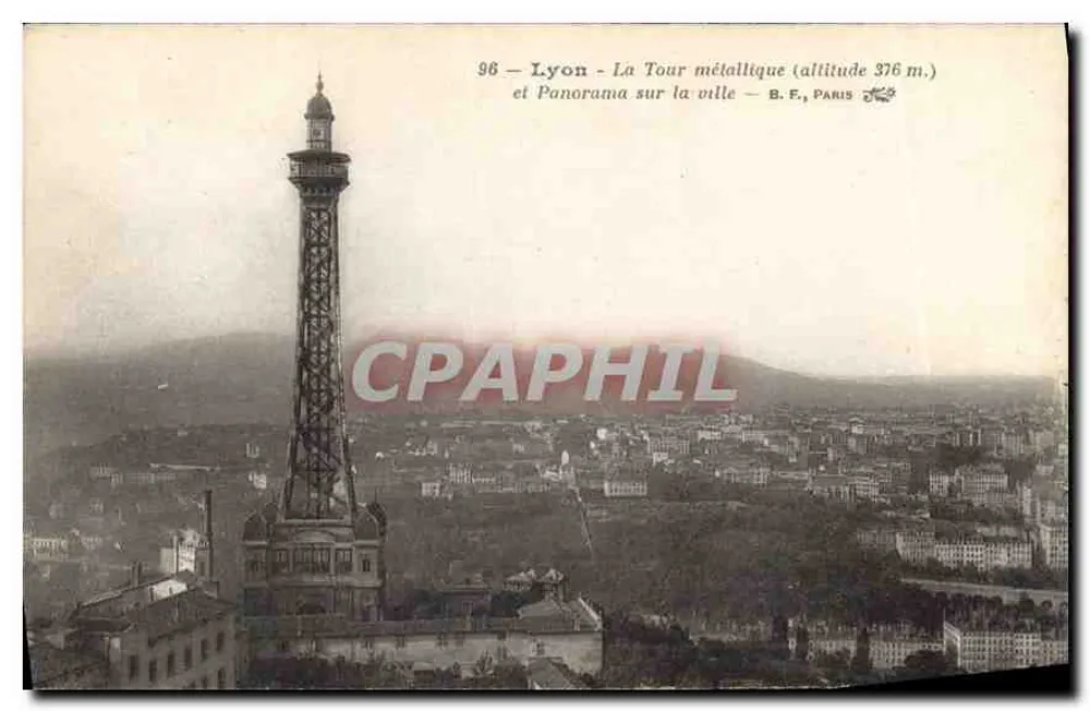 Lyon - Die Metalltürme (Höhe 376 m.) und Panorama der Stadt — B.F., Paris - Vorderseite