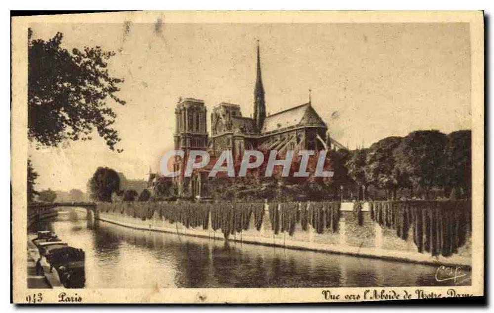 Vista para a Abadia de Nossa Senhora de Paris — Paris — editor Lario, n°143 - Frente