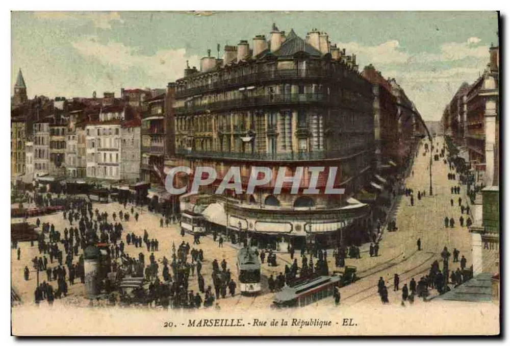 MARSEILLE - Rue de la République — vista da praça com trêm e pedestres — EL. n°20 - Frente