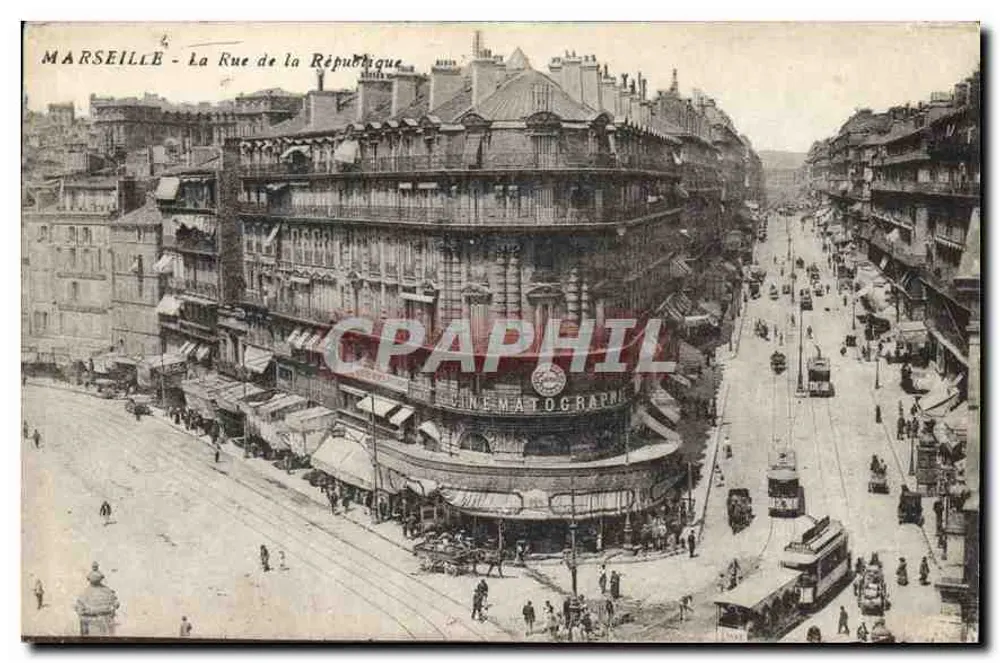 MARSEILLE - A Rua da República — vista do canto com o cinema Matographique — editor não visível - Frente