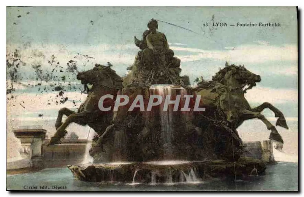 LYON — Fontaine Bartholdi — Carrier édit. Déposé - Frente