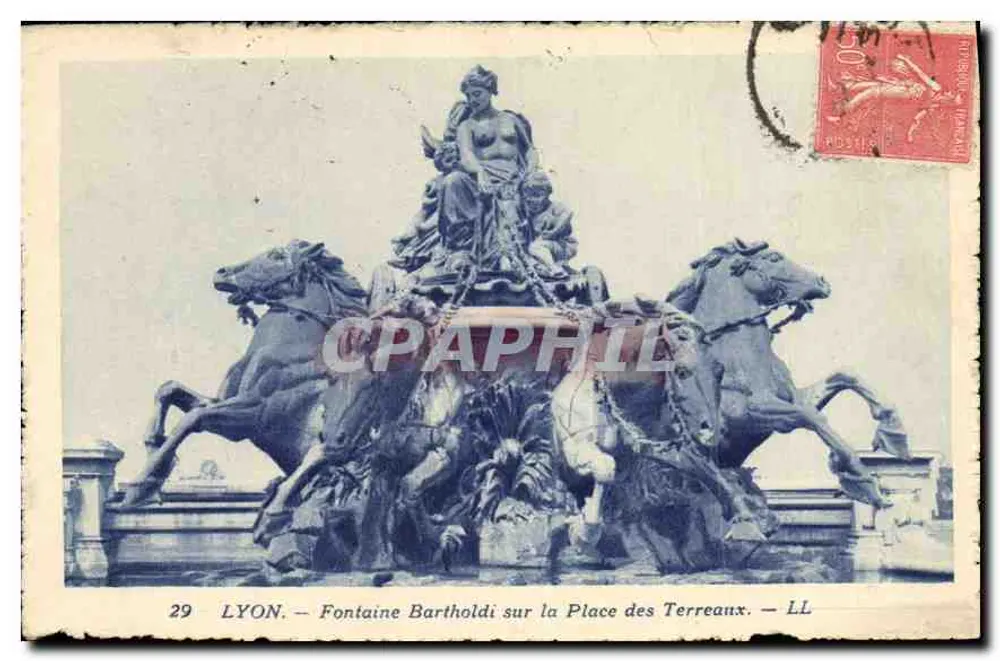 LYON — Fontaine Bartholdi auf der Place des Terreaux — LL - Vorderseite