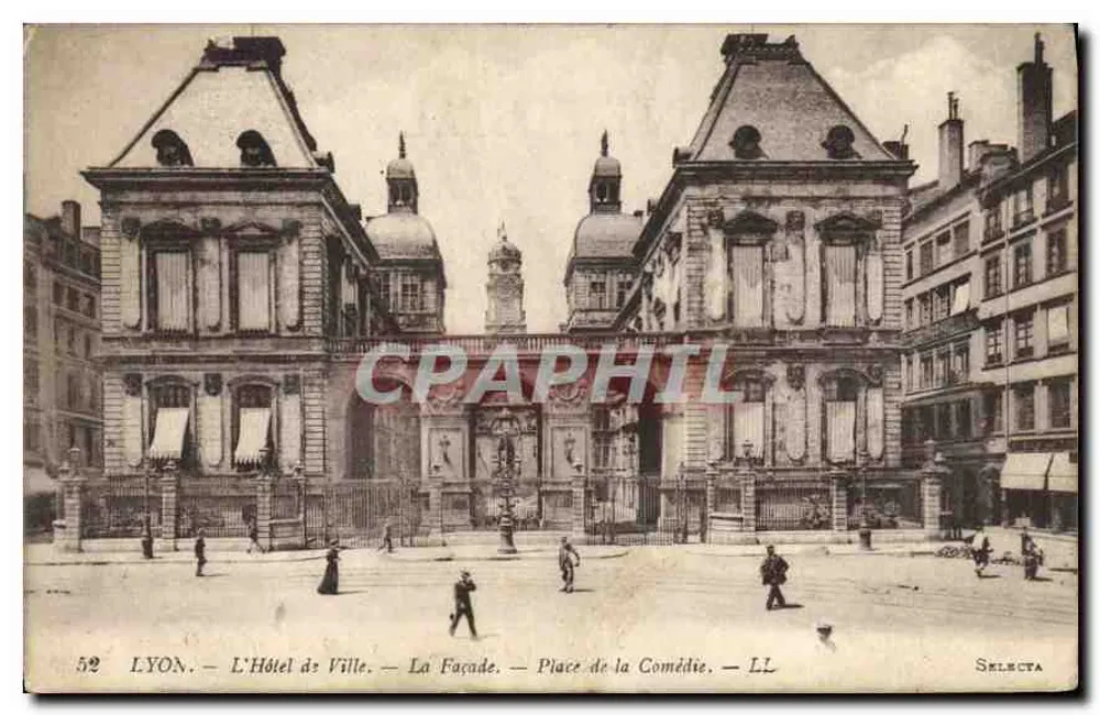 LYON. — Das Rathaus — Die Fassade — Place de la Comédie — SELECTA - Vorderseite