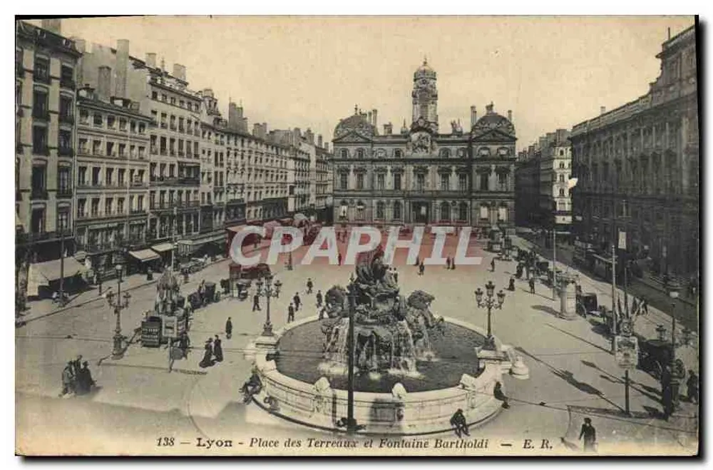 Lyon - Place des Terreaux und Fontaine Bartholdi — E. R. n°138 - Vorderseite