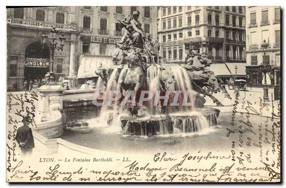 LYON — Fonte Bartoldi — LL. - Frente