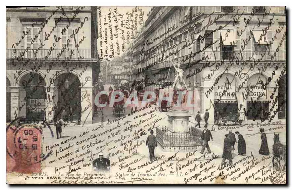 Paris — A Place des Pyramides — Hotel Regina - Frente