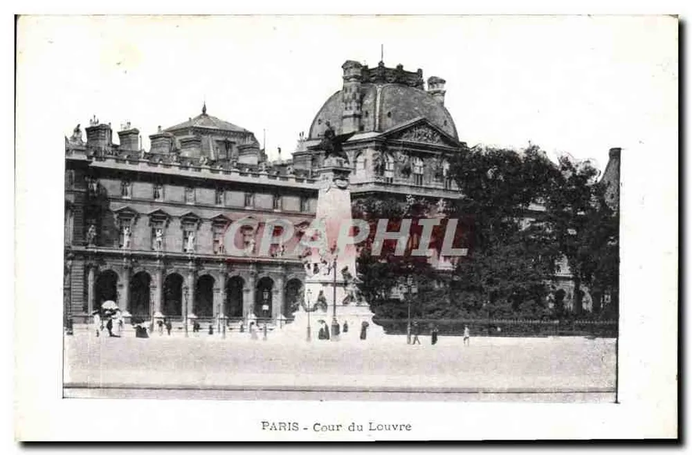 Paris - Cour do Louvre — vista do museu com monumento central — editor não identificado - Frente