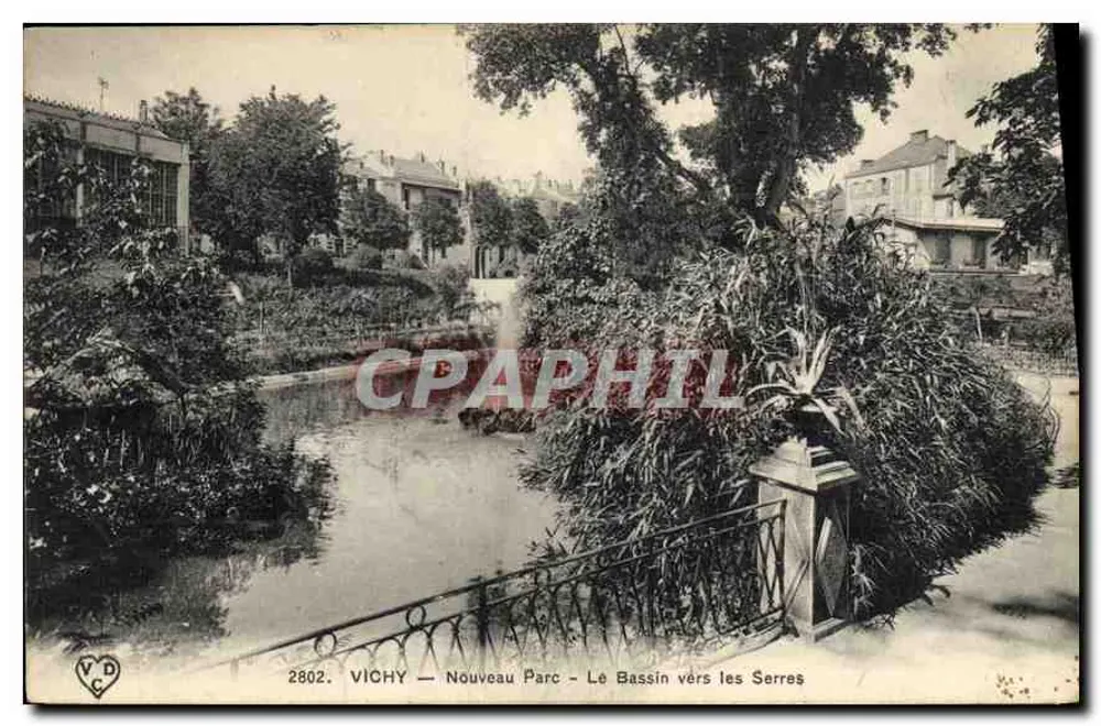 Vichy — Neuer Park — Der See in Richtung Gewächshäuser - Vorderseite