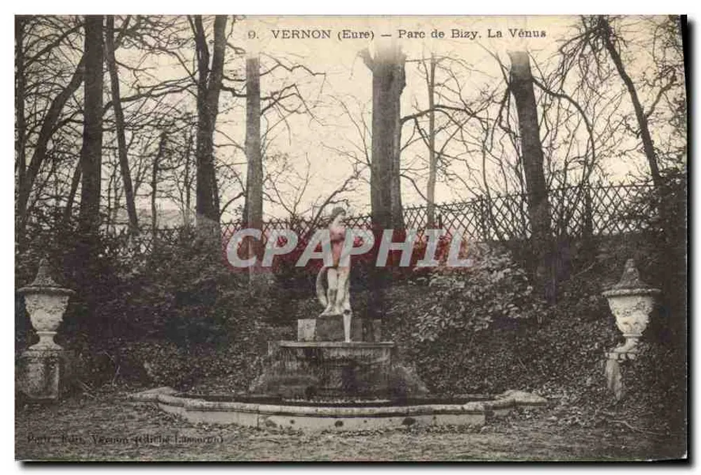 Vernon (Eure) — Parque de Bizy. A Vênus - Frente