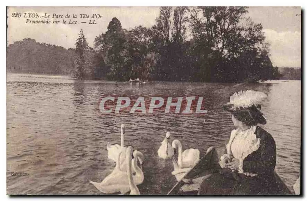 LYON - Der Parc de la Tête d'Or — Spaziergang am See — LL - Vorderseite