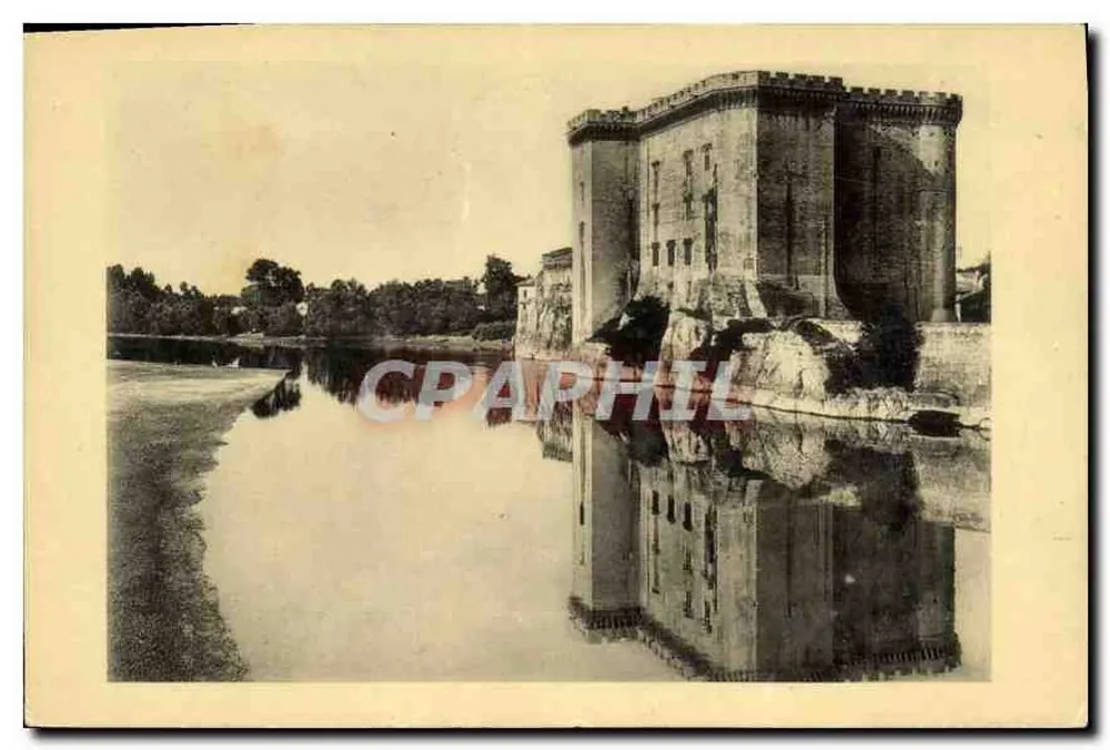 Castelo de Tarascon — Vista sudoeste — Edição dos Monumentos Históricos, Paris - Frente