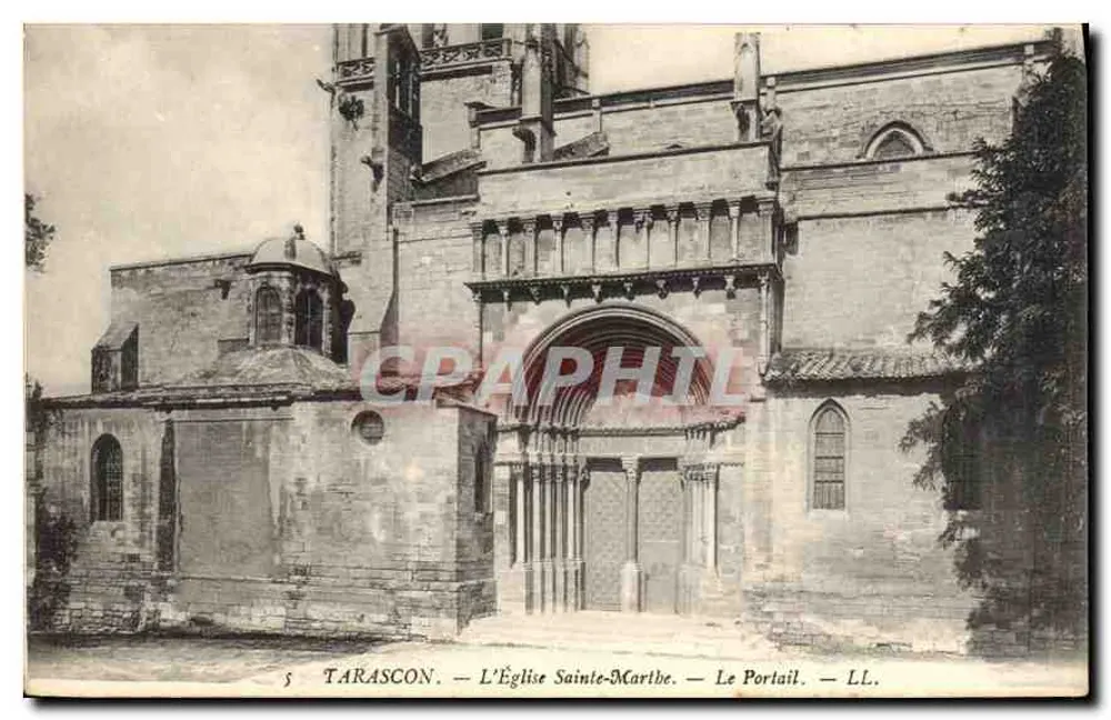 Tarascon — Die Kirche Sainte-Marthe — Der Portal — LL. - Vorderseite