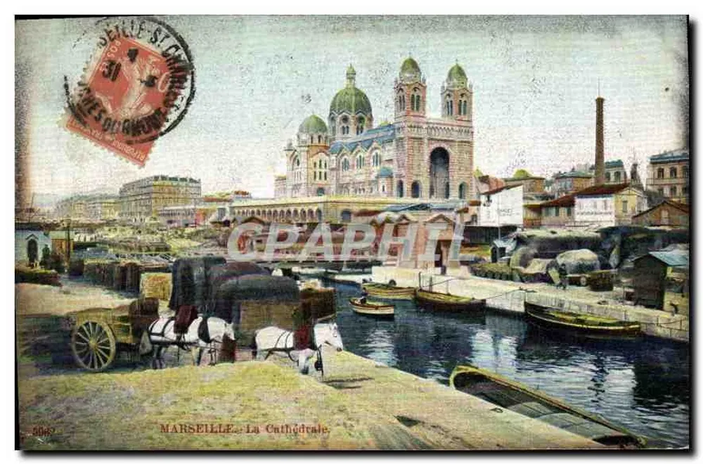 Marselha - A Catedral — vista do porto com carruagens e barcos — Ed. Dock, n° 5049 - Frente