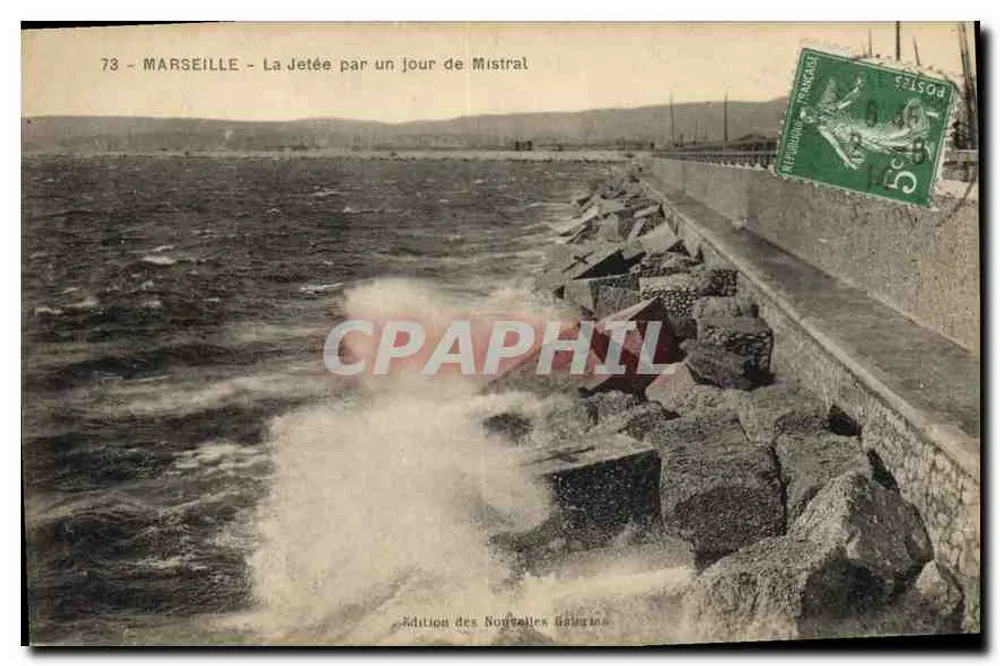 Marseille - Ansicht der Mole an einem Tag mit Mistral — Edition des Nouvelles Galeries - Vorderseite