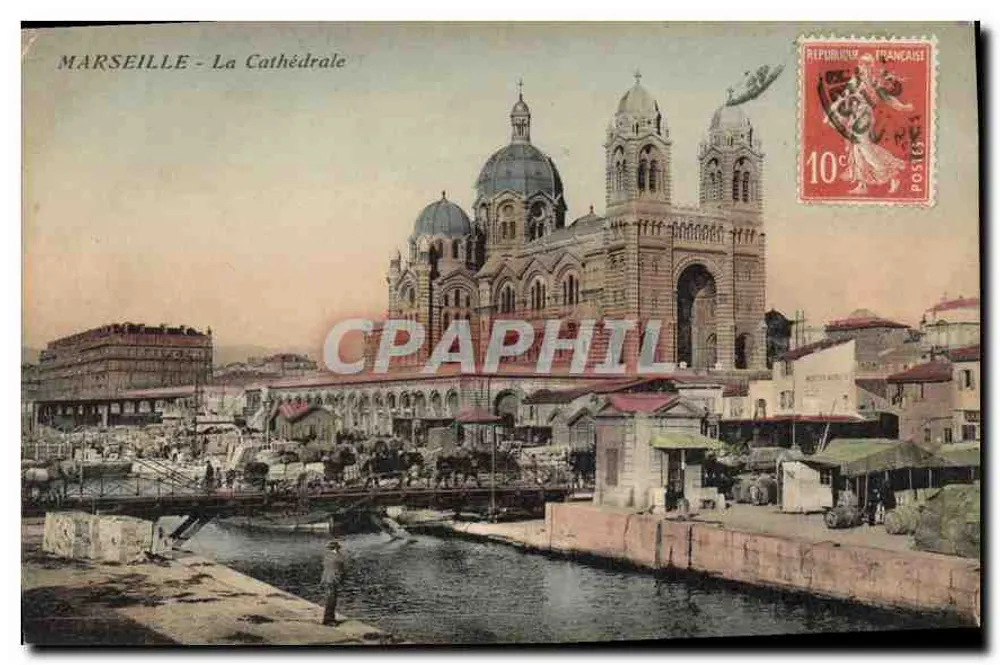 Marselha - A Catedral — vista do porto e do Vieux-Port — editor não visível - Frente