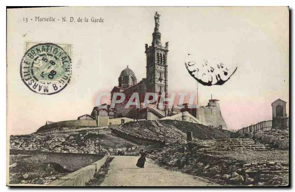 Marseille - Nossa Senhora da Guarda — vista da basílica e da estátua — editor Bonational, n°13 - Frente