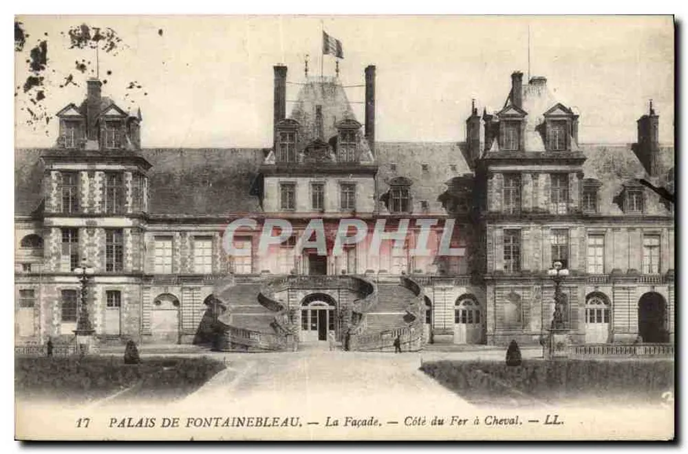 Schloss Fontainebleau — Die Fassade — Seite des Eisenrosses — LL. - Vorderseite