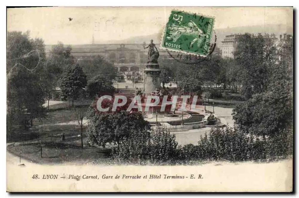 LYON — Place Carnot, Gare de Perrache und Hôtel Terminus — E. R. - Vorderseite