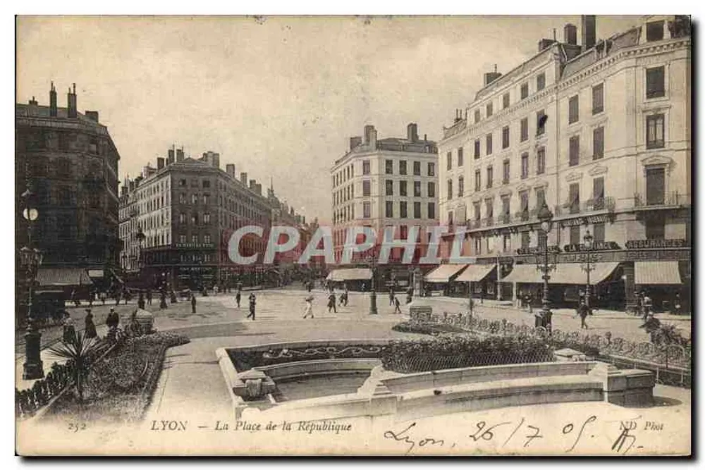 LYON — La Place de la République — ND Piot, n° 252 - Voorkant