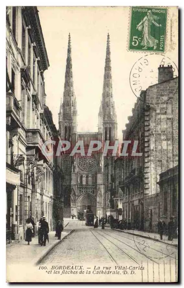 Bordeaux — Die Vital-Carids Straße und die Spitztürme der Kathedrale — D. D. - Vorderseite