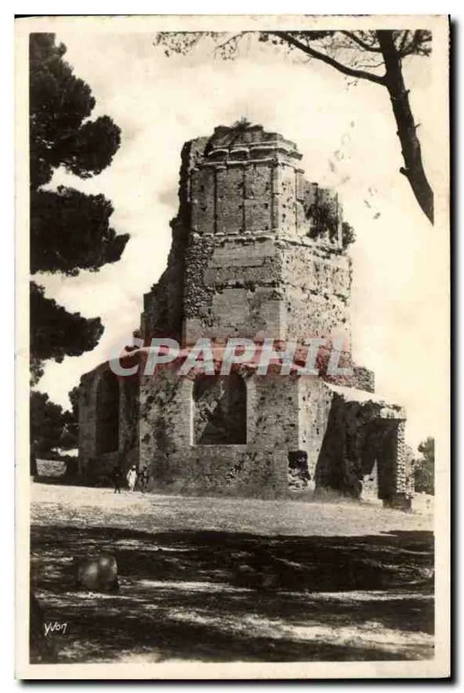 Torre Magna — Nîmes (Gard) — W. W. 7 - Frente