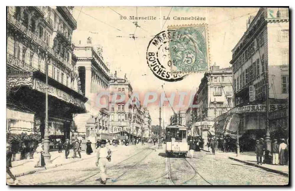 Marselha - A La Canébière — vista da rua com trem — editora não visível - Frente