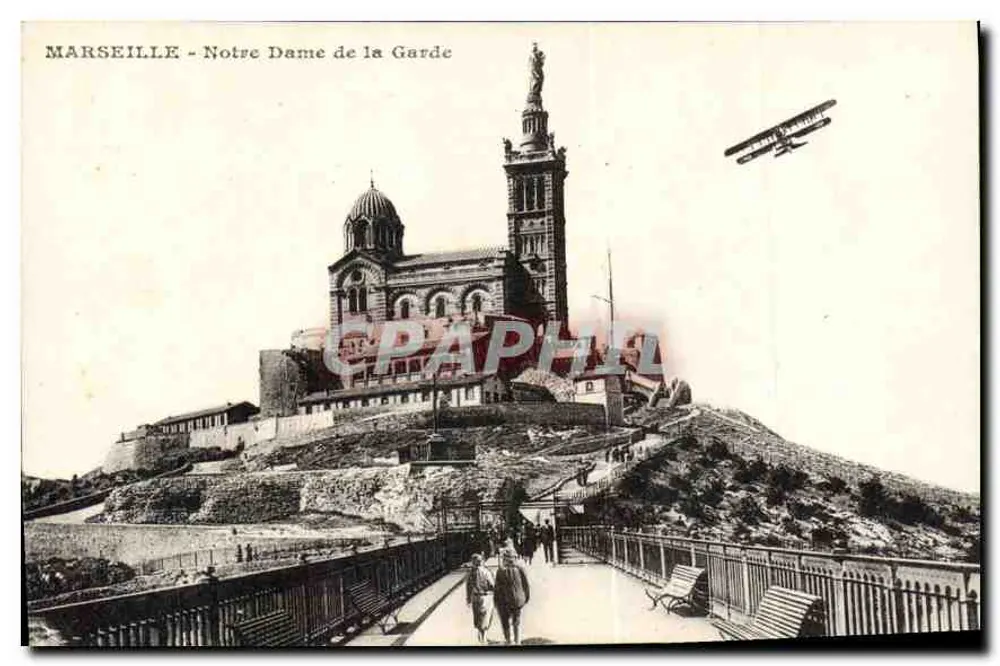Marseille - Notre Dame de la Garde — Panoramablick mit Flugzeug im Flug - Vorderseite