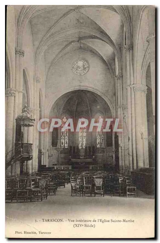 Tarascon - Innenansicht der Kirche Sainte-Marthe (14. Jahrhundert) — Foto. Blunchin, Tarascon - Vorderseite