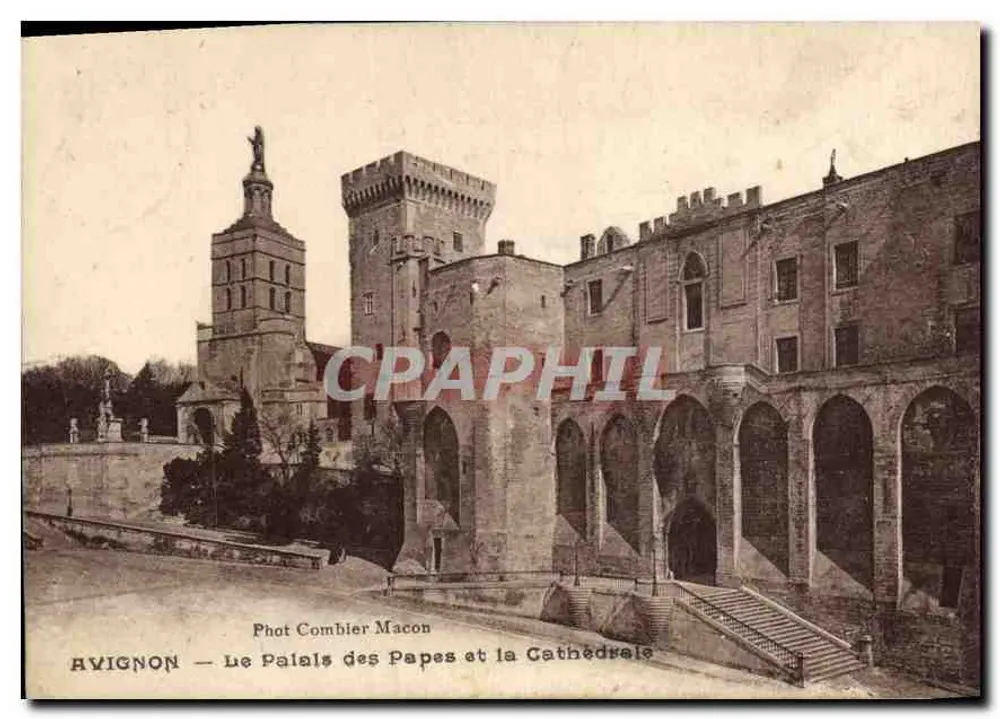 Avignon — Palais des Papes und die Kathedrale — Phot Combier Macon - Vorderseite