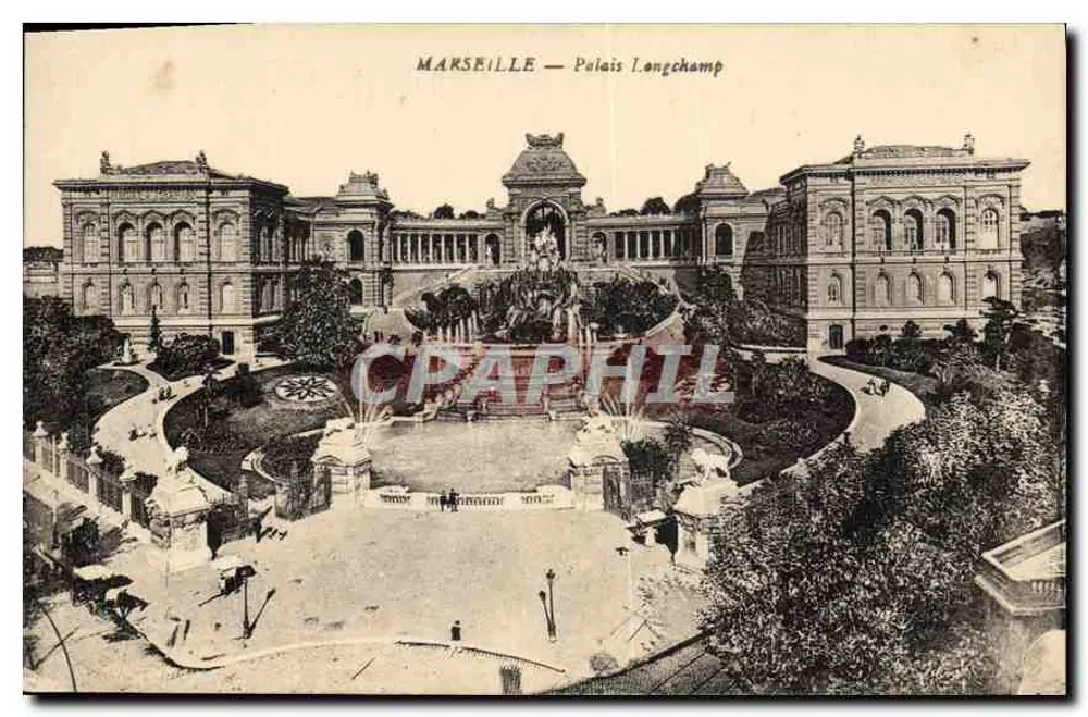 Marselha — Palácio Longchamp — vista panorâmica com fonte central - Frente
