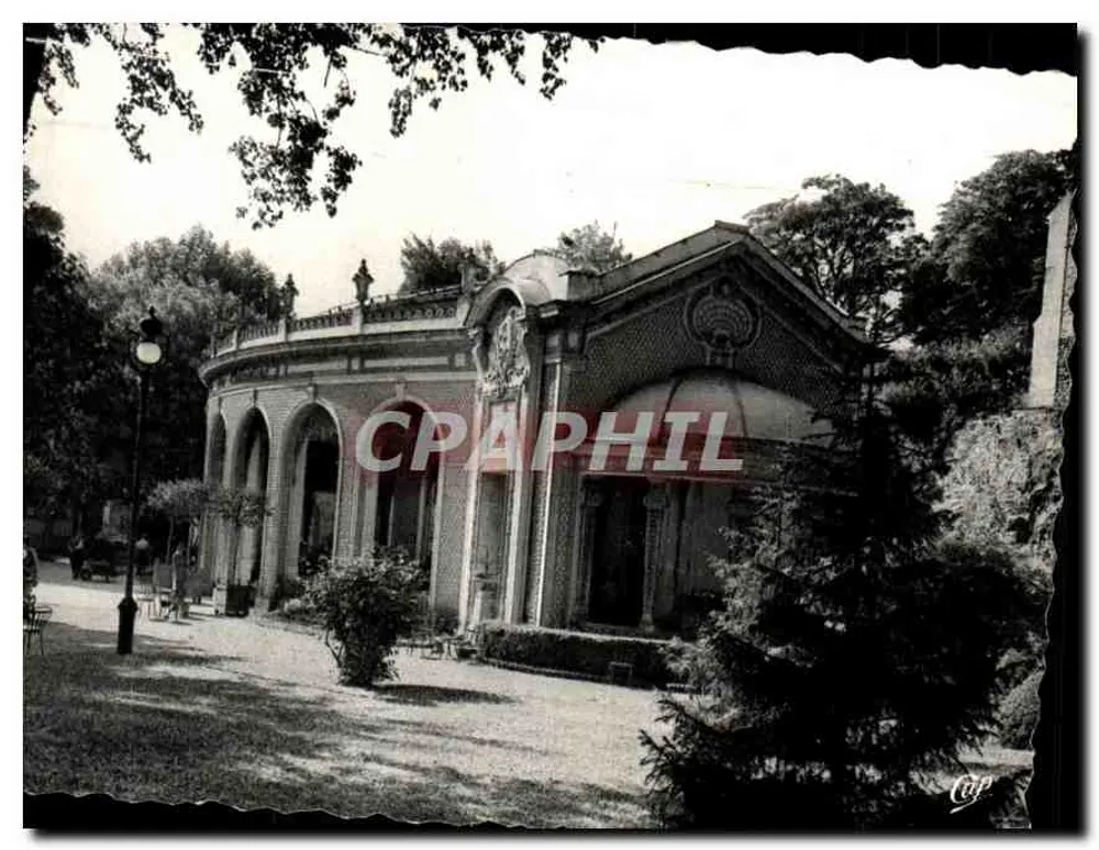 पैविलियन डी ला सॉर्स डेस सेलेस्टिन्स — विची — कैप 42 — एडिटर कैप - आगे