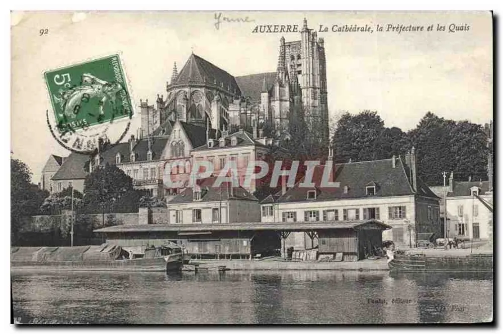 Auxerre — La Cathédrale, la Préfecture et les Quais — Fochit, Édition - Recto